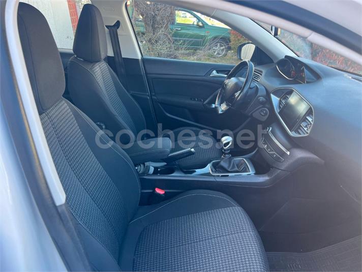 PEUGEOT 308 Allure 1.5 BlueHDi 5p.