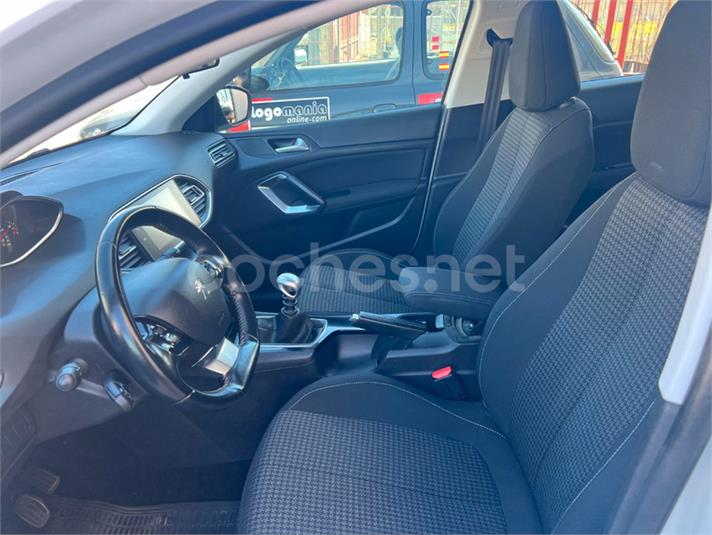 PEUGEOT 308 Allure 1.5 BlueHDi 5p.